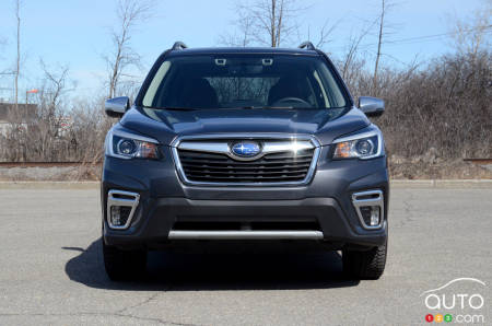 2020 Subaru Forester, front
